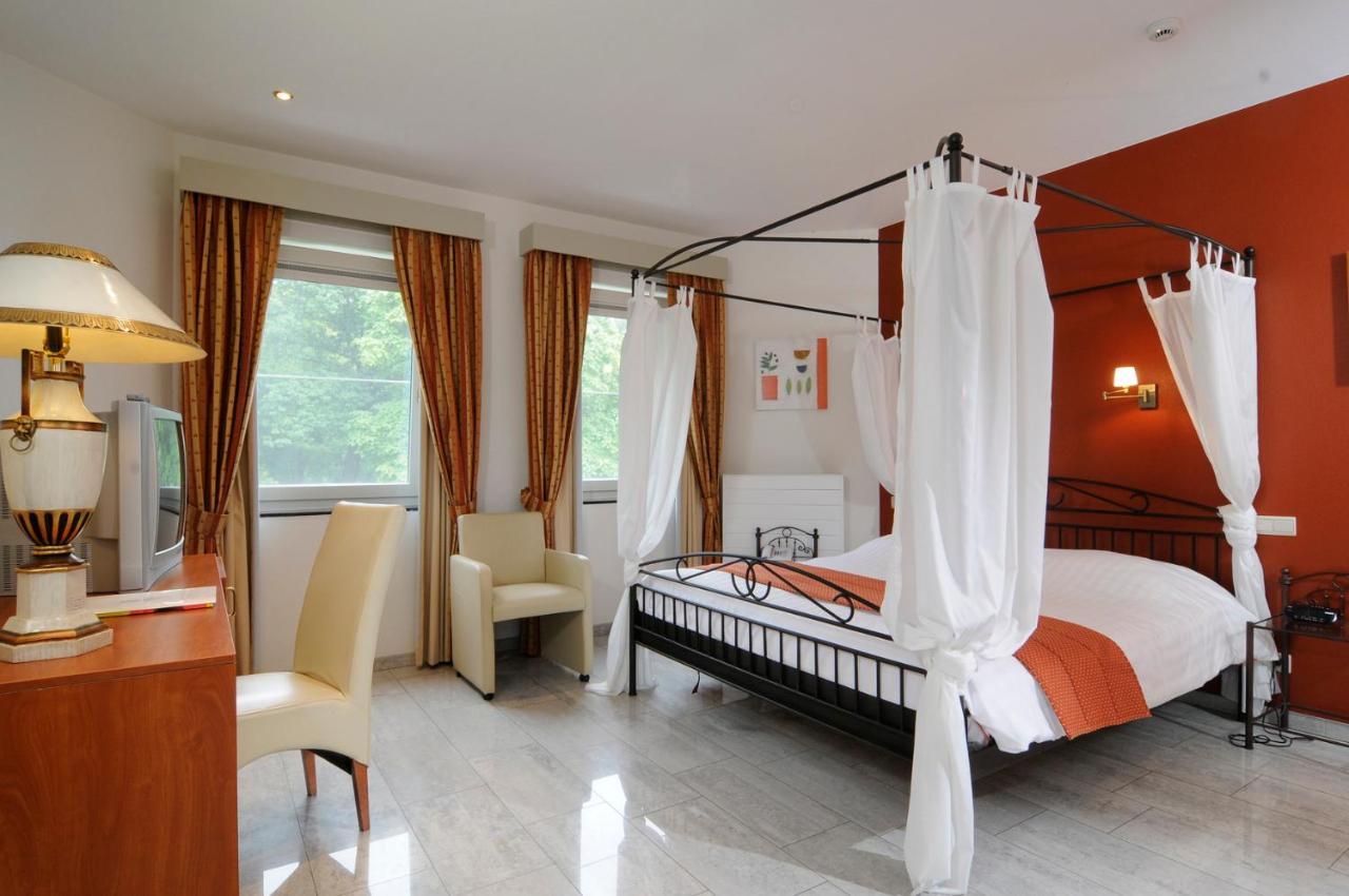 Kasteel Wurfeld Hotel Маасейк Екстериор снимка